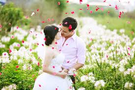 tận hưởng trăng mật